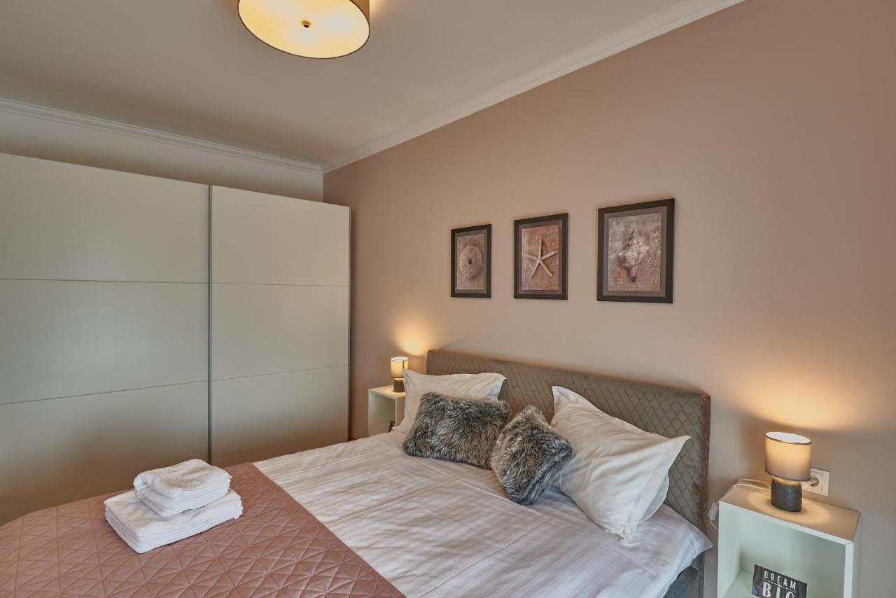 Stylish Place In The Heart Of Cluj Napoca Bagian luar foto