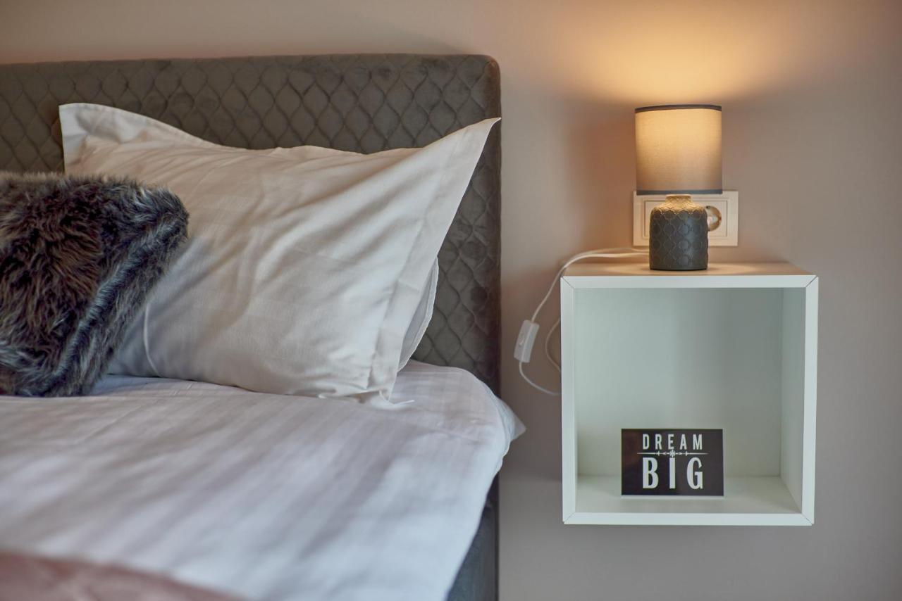 Stylish Place In The Heart Of Cluj Napoca Bagian luar foto